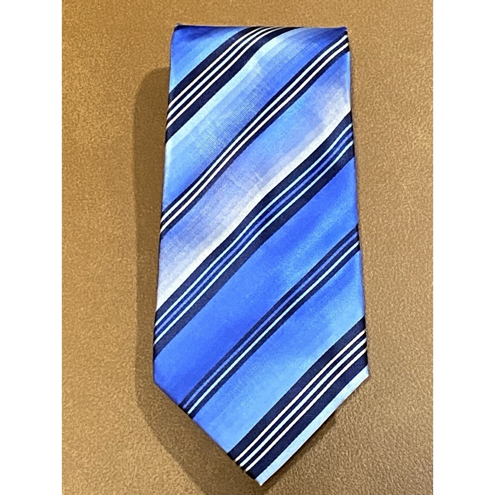 100% Silk Van Heusen Mens Blue Formal Neck Tie 60"L x 4"W Diagonal Stripe NWOT